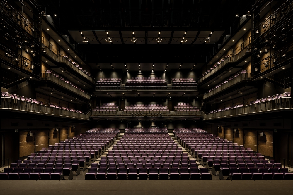 東急歌舞伎町TOWER_東急歌舞伎町タワー_THEATER MILANO-Za_舞台往觀眾席看